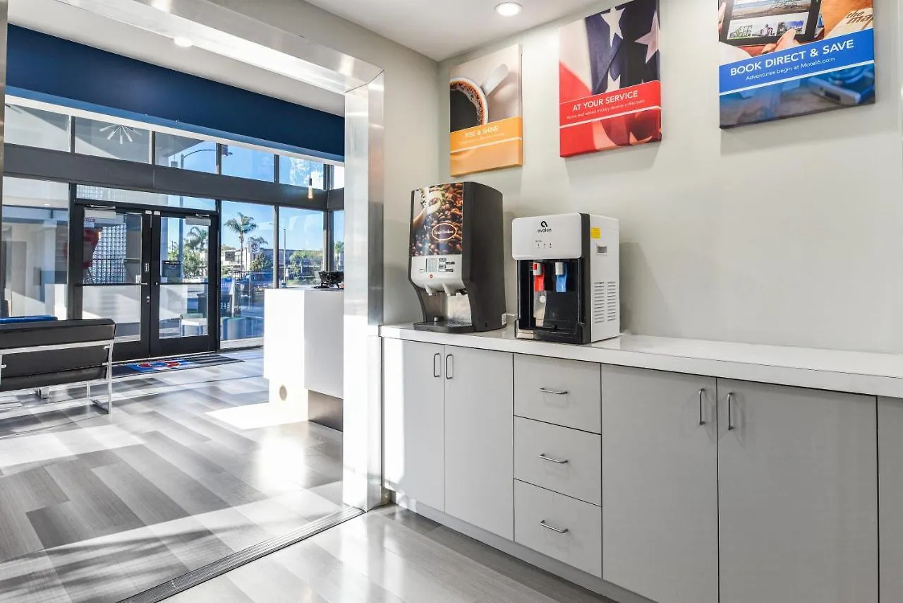 Motel 6-Anaheim, Ca - Convention Center Hotel