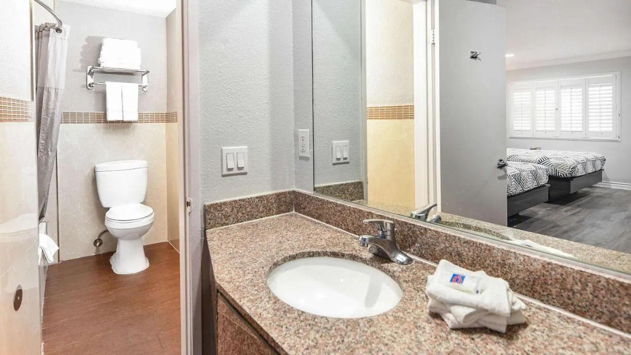 Motel 6-Anaheim, Ca - Convention Center 2*, Anaheim